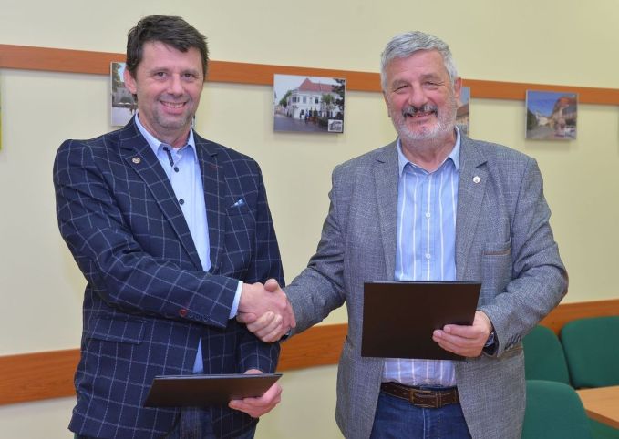 Kamarai együttműködés Kamarai együttműködés